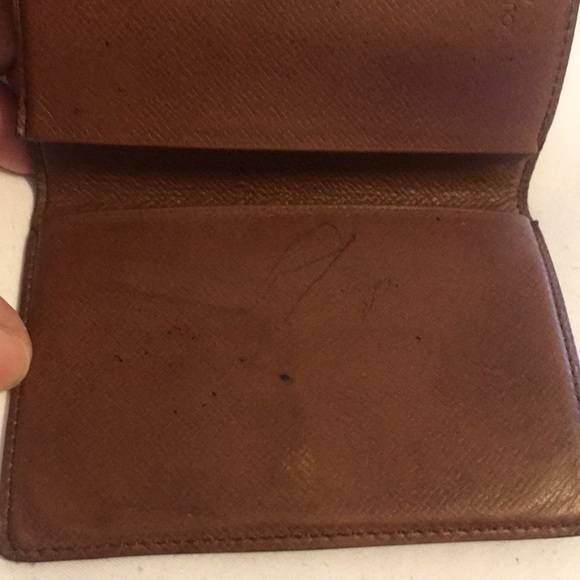 Louis Vuitton Card Holder - Picture 6 of 7